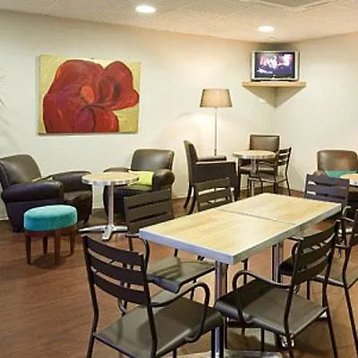 Novotel Ferrand Polydome Hotell Clermont-Ferrand