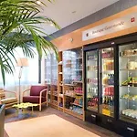 ノボテル スイーツ クレルモン フェラン ポリドーム 4*