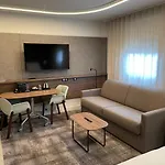 호텔 Novotel Ferrand Polydome 클레르몽페랑
