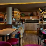 호텔 Novotel Ferrand Polydome 4*