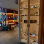 Hotell Novotel Ferrand Polydome 4*
