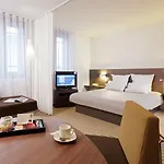 ノボテル スイーツ クレルモン フェラン ポリドーム 4*