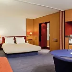 호텔 Novotel Ferrand Polydome