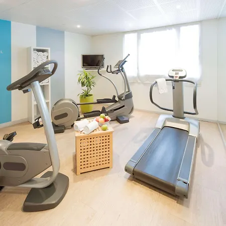 Novotel Ferrand Polydome Hotel