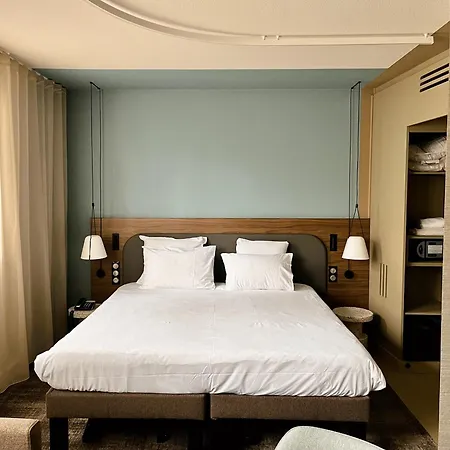 ノボテル スイーツ クレルモン フェラン ポリドーム クレルモン・フェラン