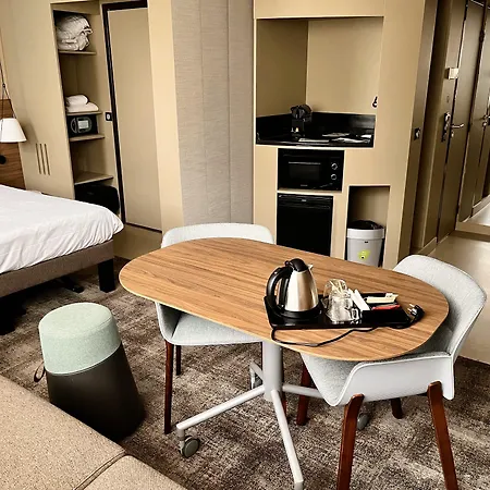 Novotel Ferrand Polydome Hotel