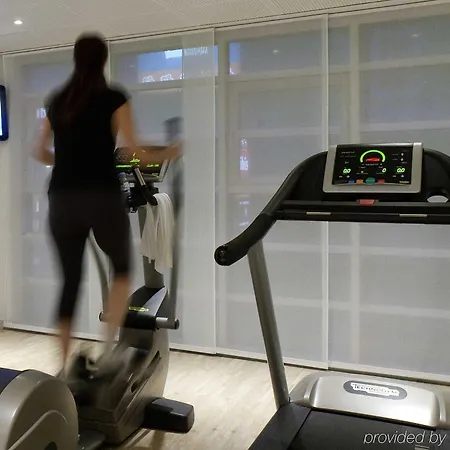 Novotel Ferrand Polydome Szálloda 4*