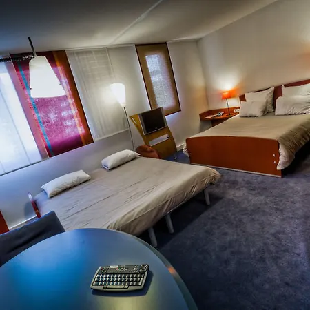Novotel Ferrand Polydome Hotel Clermont-Ferrand