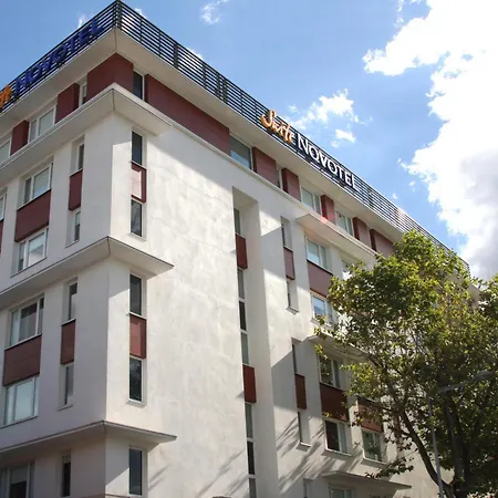 Novotel Ferrand Polydome 4*