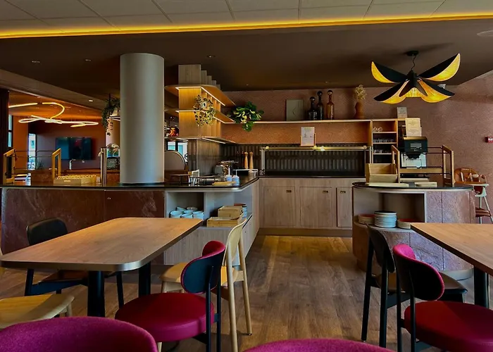 Hotel Novotel Ferrand Polydome 4*