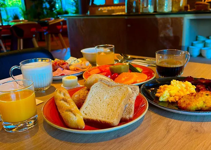 Hotel Novotel Ferrand Polydome 4*