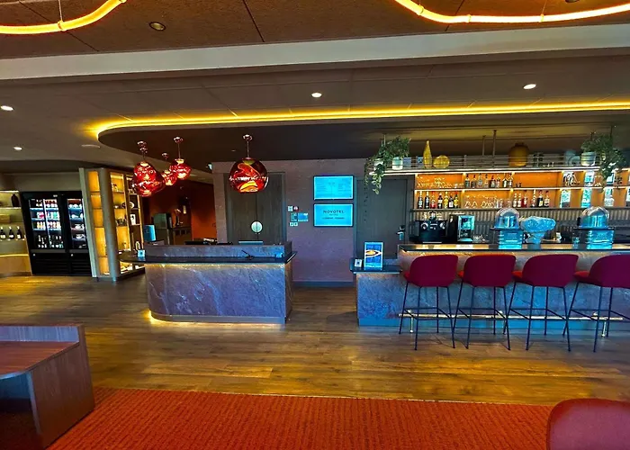 Novotel Ferrand Polydome Отель